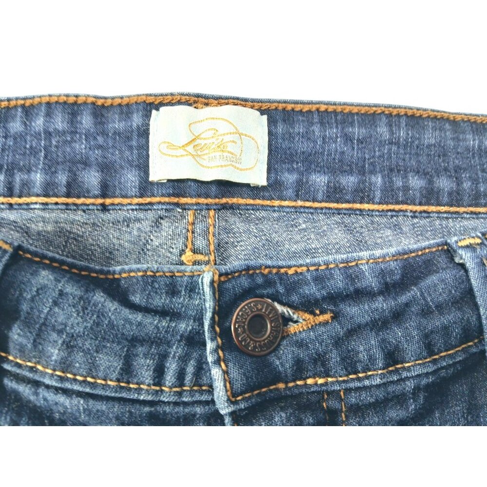 Levis Womens Denim Blue Jean Stretch Shorts Size 16 Flap Back Pockets Bermuda - Picture 6 of 15